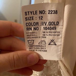 WEDDING DRESS!! ❤️❤️